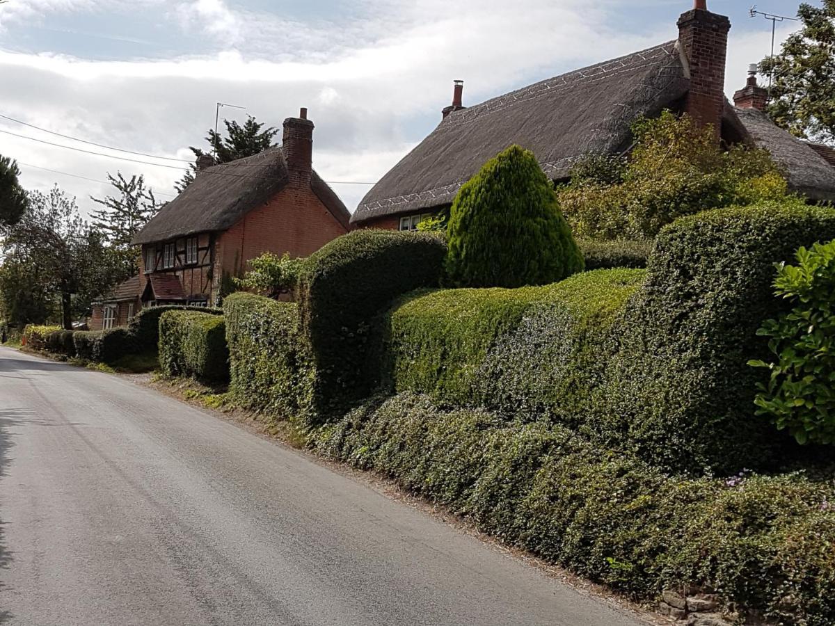 Baptist Cottage Cheverell Exterior foto